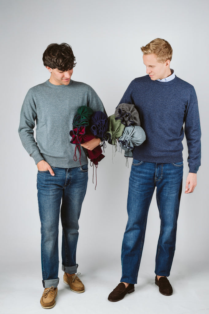 MAGLIONE GIROCOLLO "CARAMELLA" NEL SUO SCALDACOLLO - Ghiglino1893