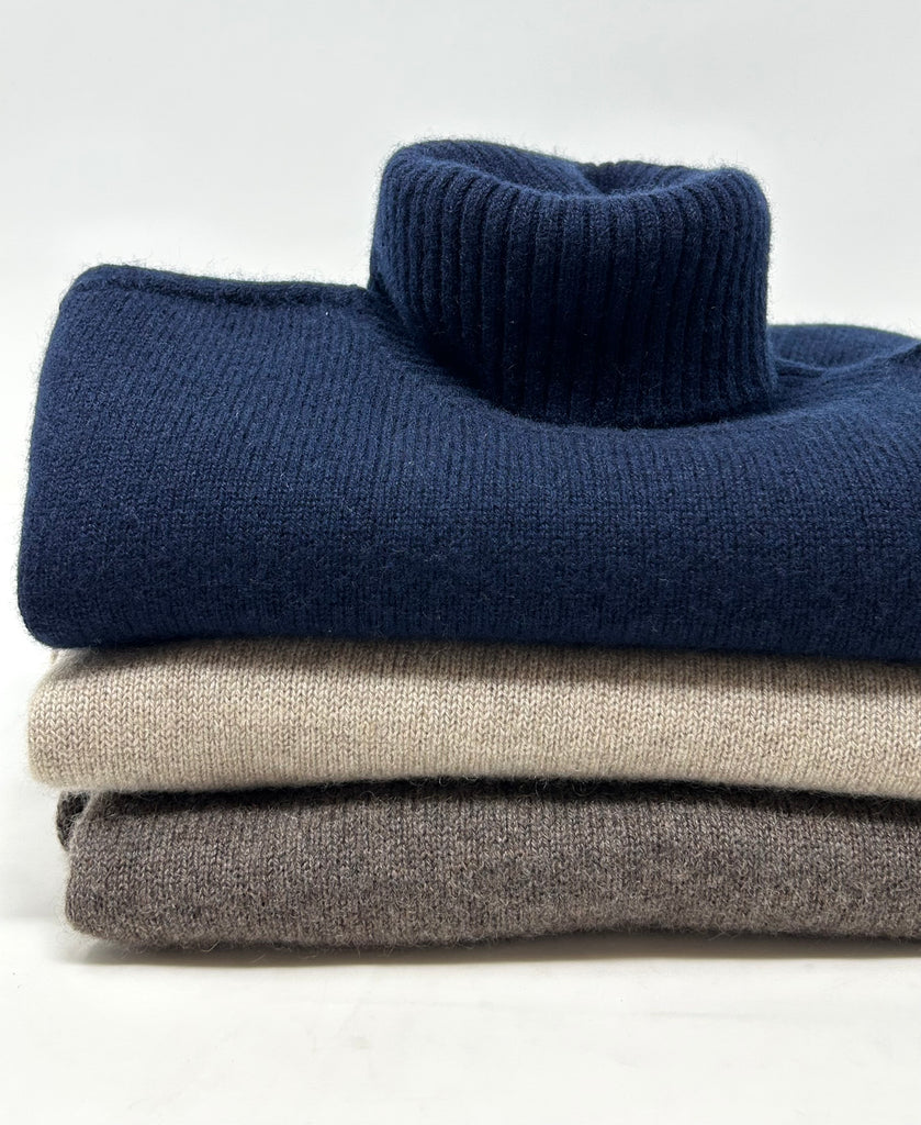 MAGLIONE  IN CASHMERE COLLO ALTO - Ghiglino1893