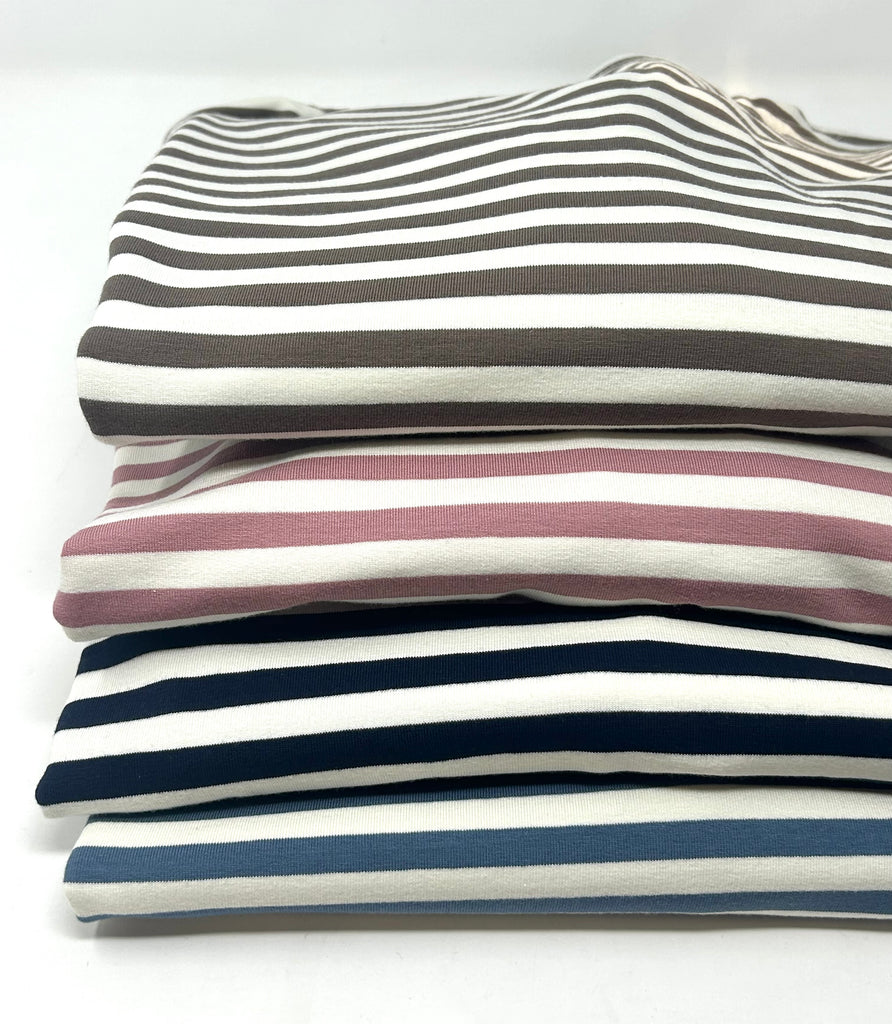 MAGLIA "POLLY" JERSEY RIGATA SCOLLO BARCHETTA - Ghiglino1893