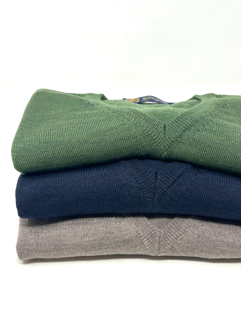 MAGLIONE SCOLLO V  MERINOS EXTRAFINE - Ghiglino1893
