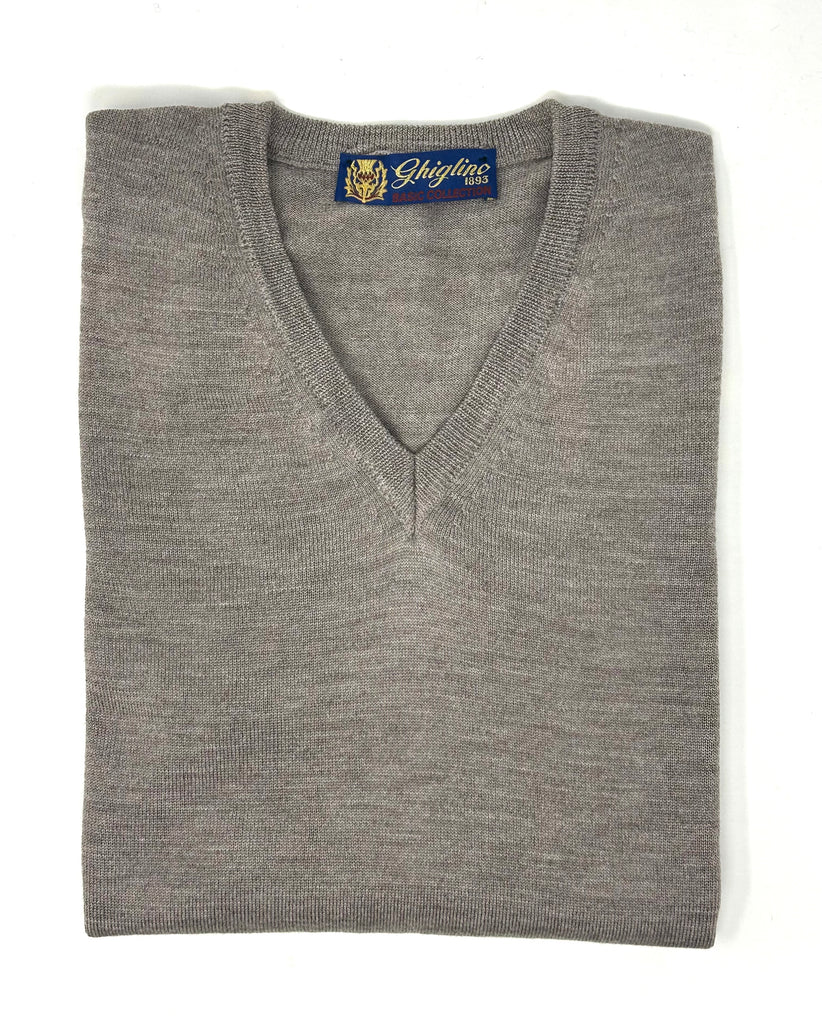 MAGLIONE SCOLLO V  MERINOS EXTRAFINE - Ghiglino1893